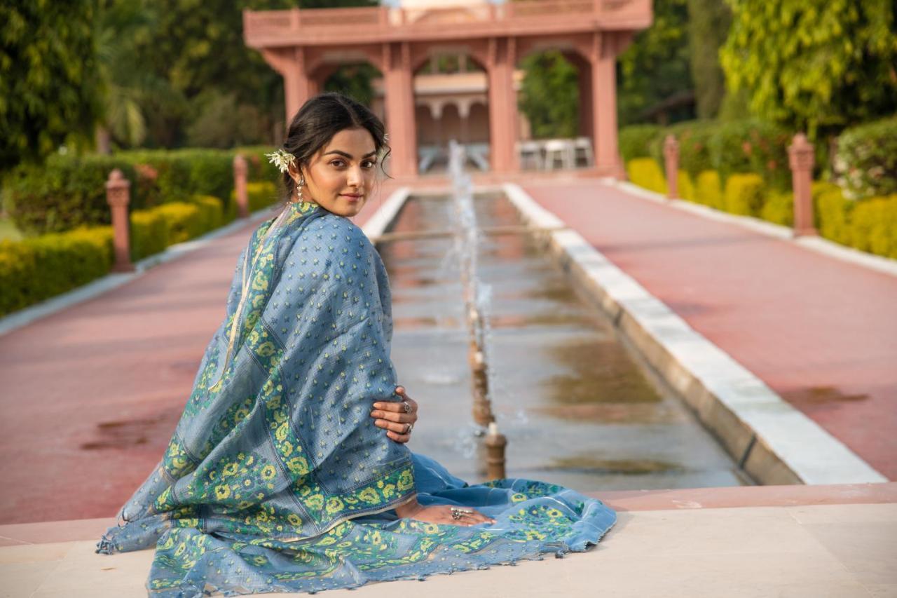 Umaid Palace - A Lakeside Heritage Palace Resort Near Jaipur Close To Bhangarh & Chand Baori Stepwell Abhaneri Dubbī Eksteriør billede