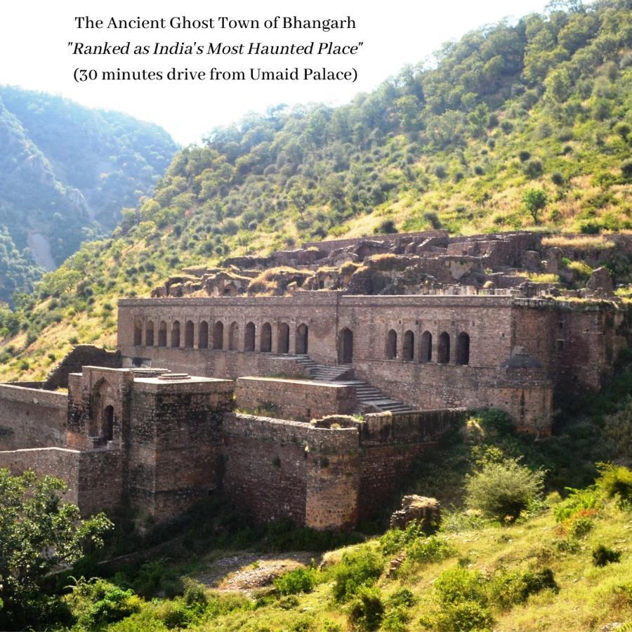 Umaid Palace - A Lakeside Heritage Palace Resort Near Jaipur Close To Bhangarh & Chand Baori Stepwell Abhaneri Dubbī Eksteriør billede